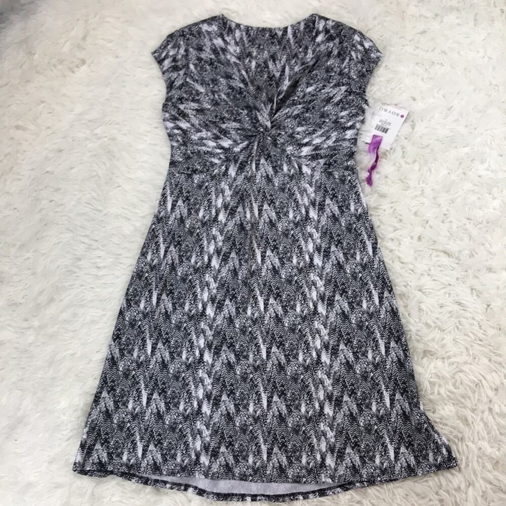 NWT SOYBU Patterned Dress - Picture 2 of 12
